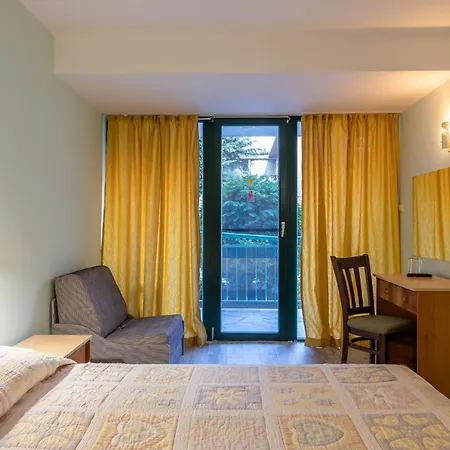 Apartment In Trakia Plaza *
