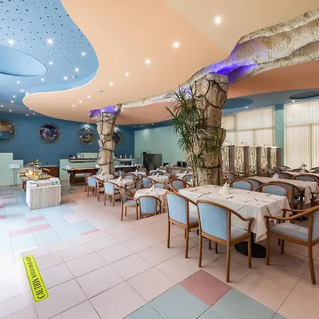 Apartment In Trakia Plaza