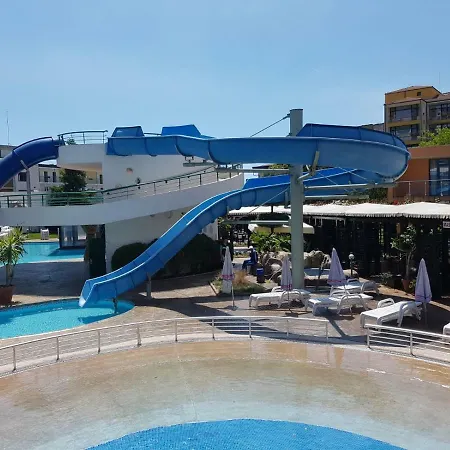 In Trakia Plaza ساني بيتش