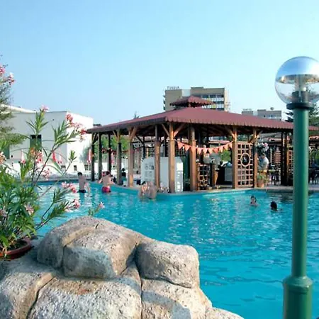 Lejlighed In Trakia Plaza *