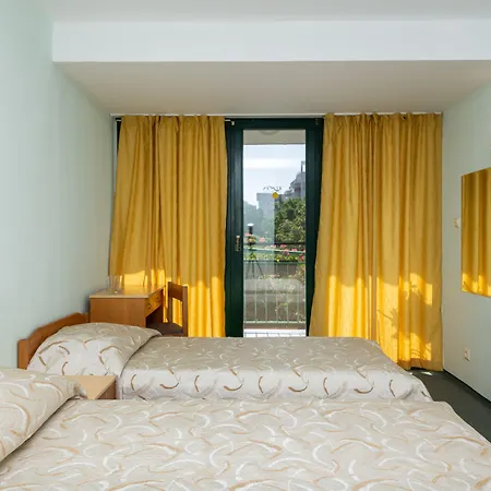 In Trakia Plaza Apartamento